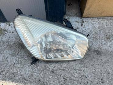 Far desni za Toyota RAV 4 od 2000. do 2003. god.