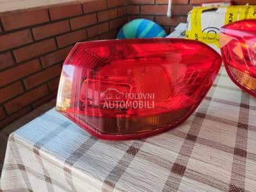 Desna lampa KARAVAN za Opel Astra J