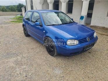 Volkswagen Golf 4 -  kompletan auto u delovima