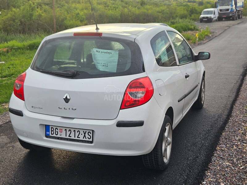 Renault Clio 
