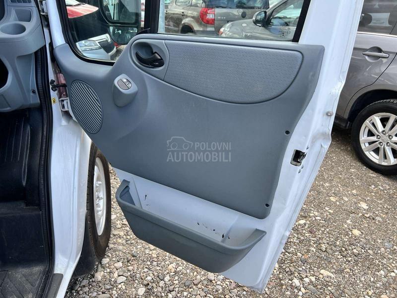 Ford Transit P  U T A R