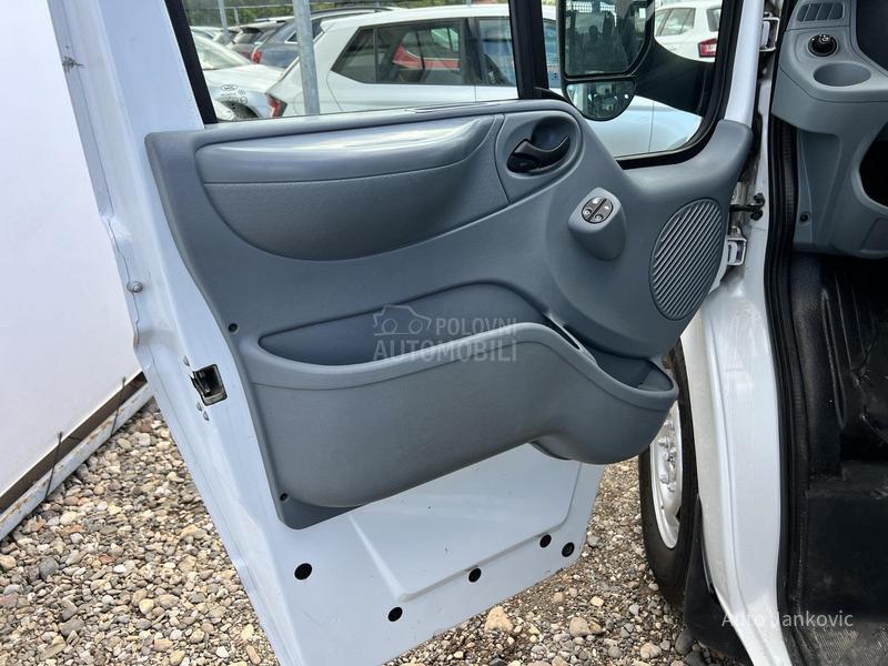 Ford Transit P  U T A R