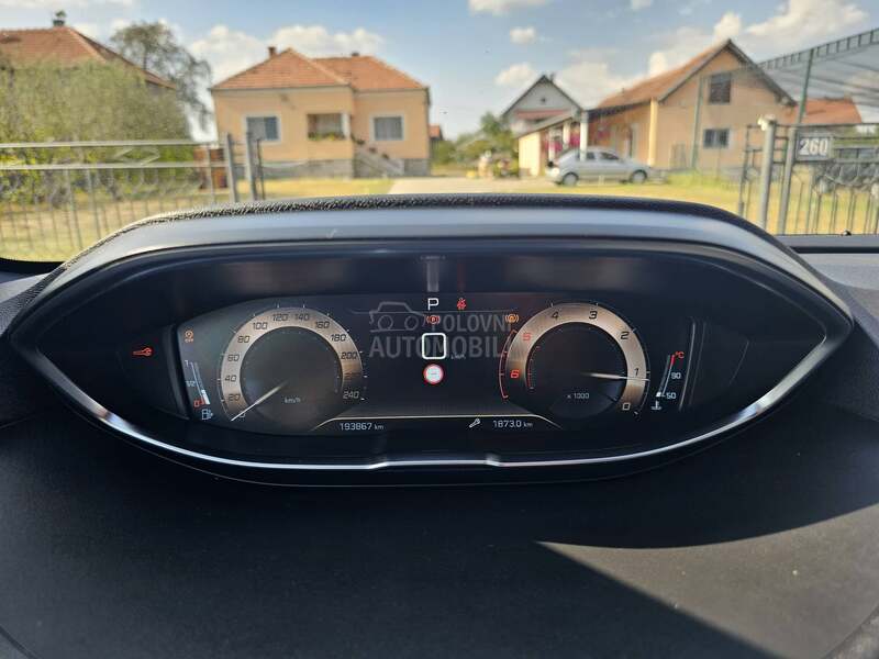 Peugeot 3008 2.0 BLUEHDI GT