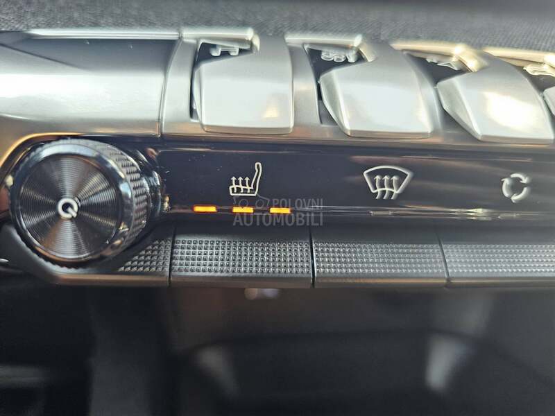 Peugeot 3008 2.0 BLUEHDI GT