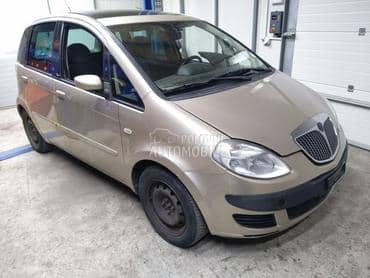 Desno krilo za Lancia Musa