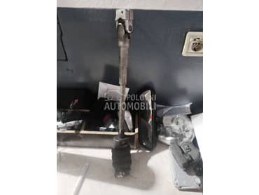 mali kardan volana e90 e91 xd za BMW Serija 3 od 2007. do 2012. god.