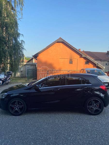 Mercedes Benz A 180 1.6. BlueEFFICIENCY