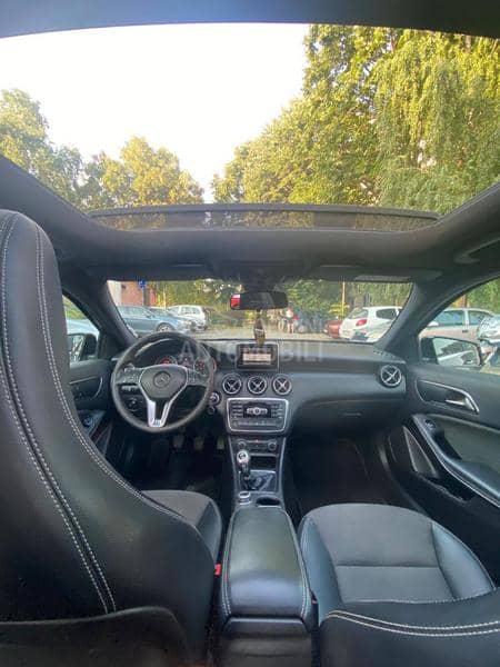 Mercedes Benz A 180 1.6. BlueEFFICIENCY