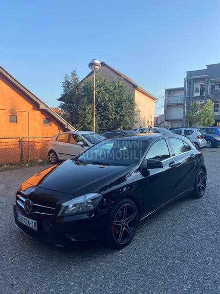 Mercedes Benz A 180 1.6. BlueEFFICIENCY