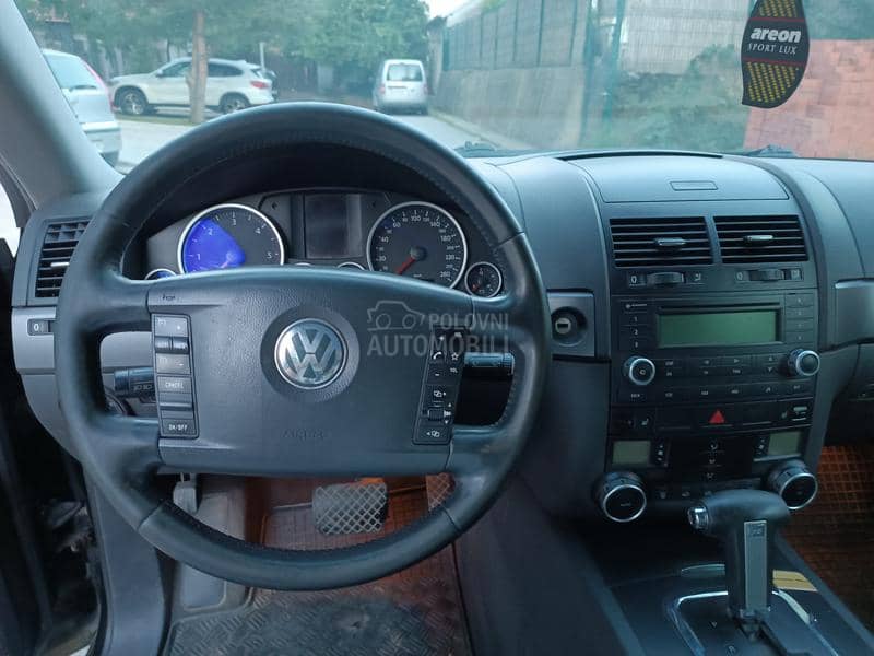 Volkswagen Touareg 2.5 TDI