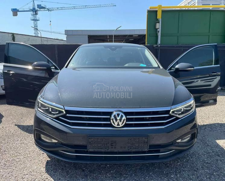 Volkswagen Passat B8 DSG VIRTUAL MATRIX