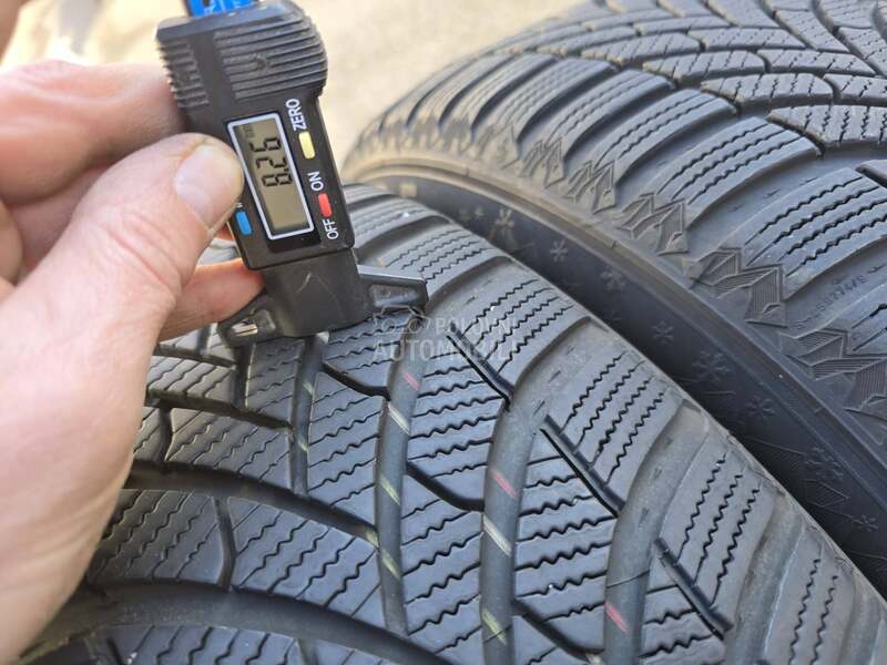 Semperit 225/55 R17 Zimska