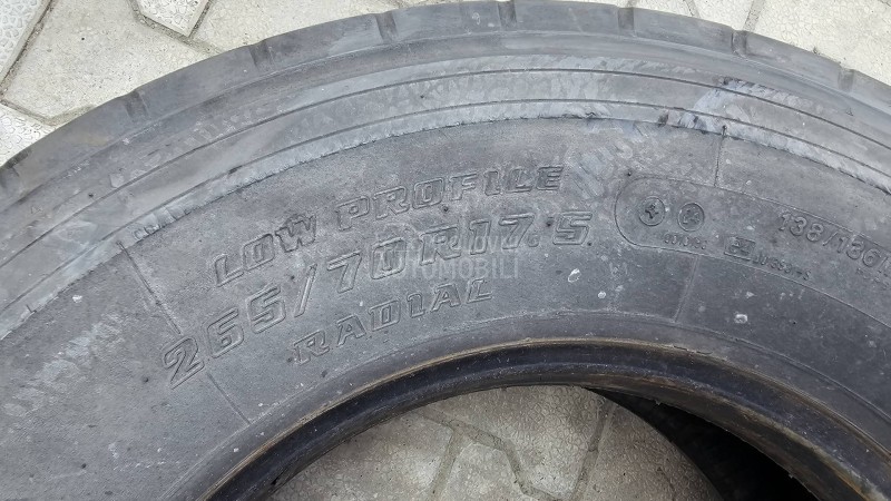 Bridgestone 265/70 R17.5 Sve sezone