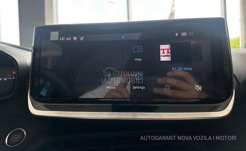 Peugeot 2008 Allure 1.2E 130 AT