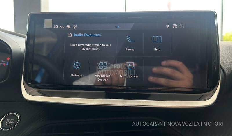 Peugeot 2008 Allure 1.2E 130 AT