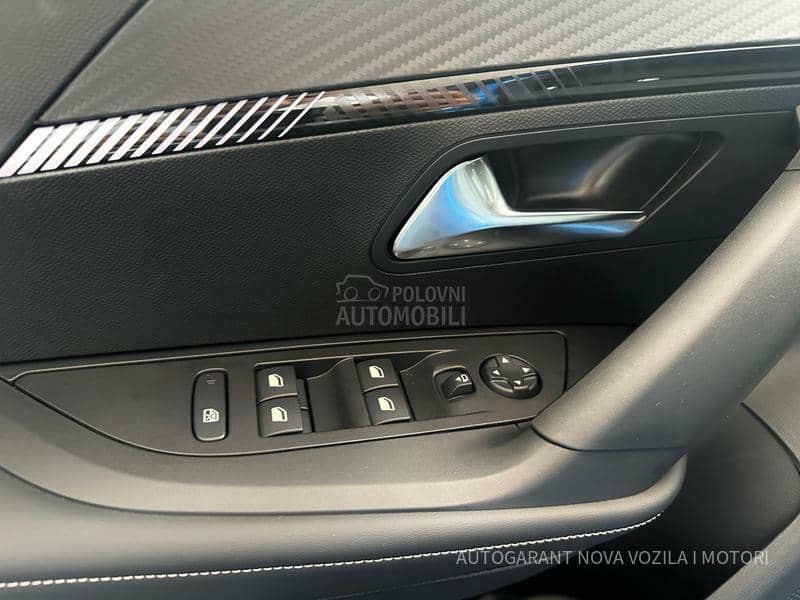 Peugeot 2008 Allure 1.2E 130 AT