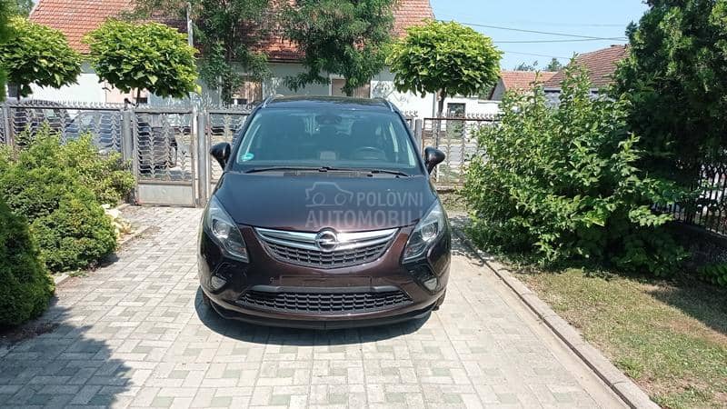 Opel Zafira 2.0