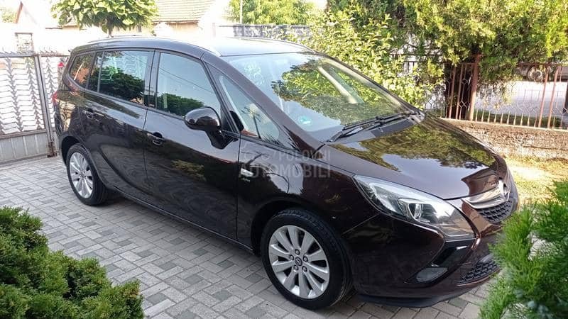 Opel Zafira 2.0