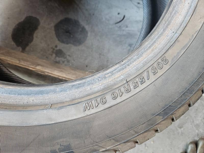 Yokohama 205/55 R16 Letnja