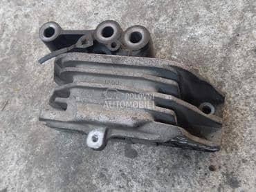 Nosac motora za Fiat Freemont