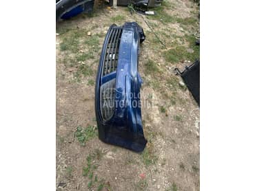 Branik za Volkswagen Golf Plus od 2004. do 2009. god.