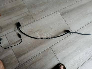 prskalica brisaca za BMW 320 od 2005. do 2008. god.