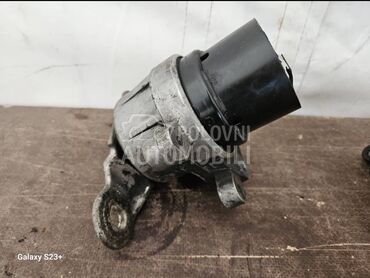 NOSAC MOTORA za Jaguar X-Type za 2005. god.