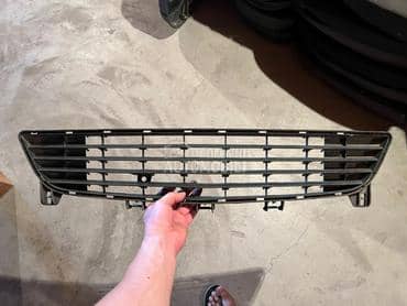 resetka branika donja za Opel Meriva od 2004. do 2009. god.