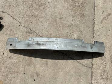 sina branika greda za Opel Meriva od 2009. do 2016. god.