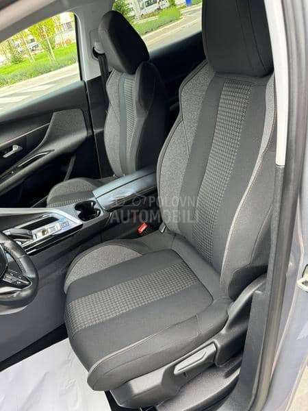Peugeot 3008 1.6BlueHDI