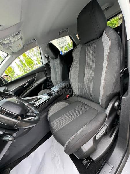 Peugeot 3008 1.6BlueHDI