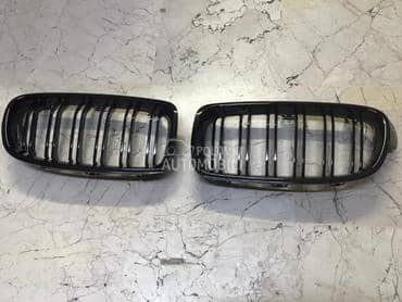 Bubrezi za F30 Piano Black za BMW 315, 316, 318 ...