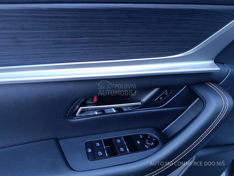 Mazda CX-60 PHEV HOMURA PLUS