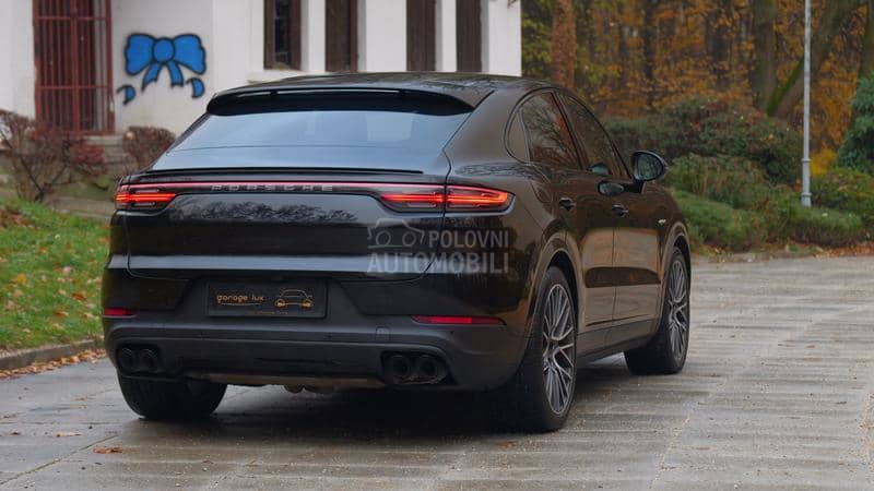 Porsche Cayenne Rezervisan