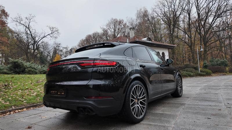 Porsche Cayenne Rezervisan