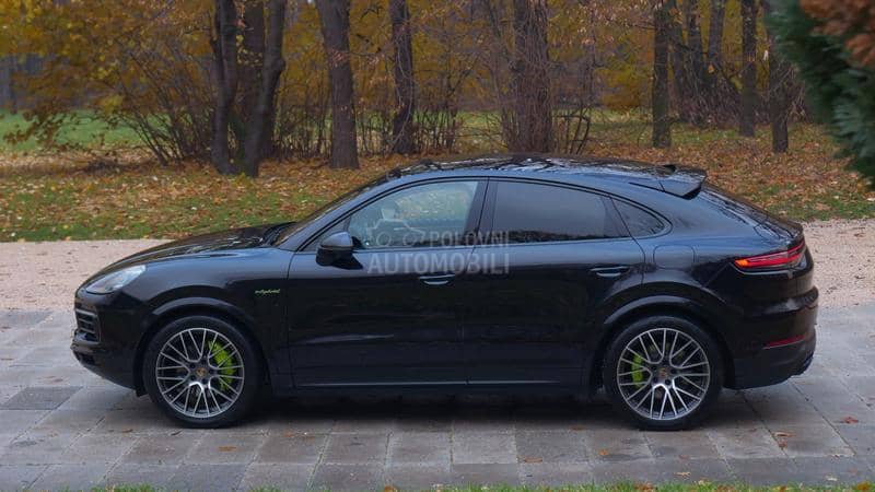 Porsche Cayenne Rezervisan