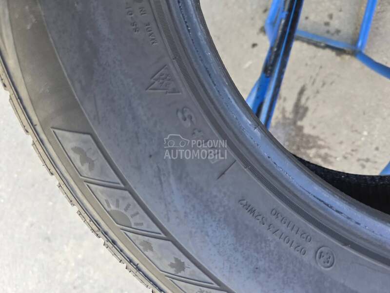 Tracmax 235/65 R17 Sve sezone