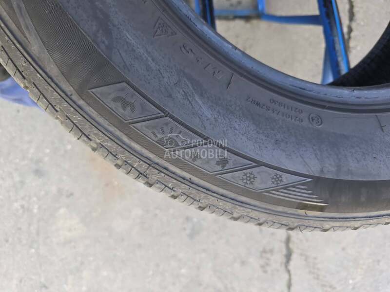 Tracmax 235/65 R17 Sve sezone