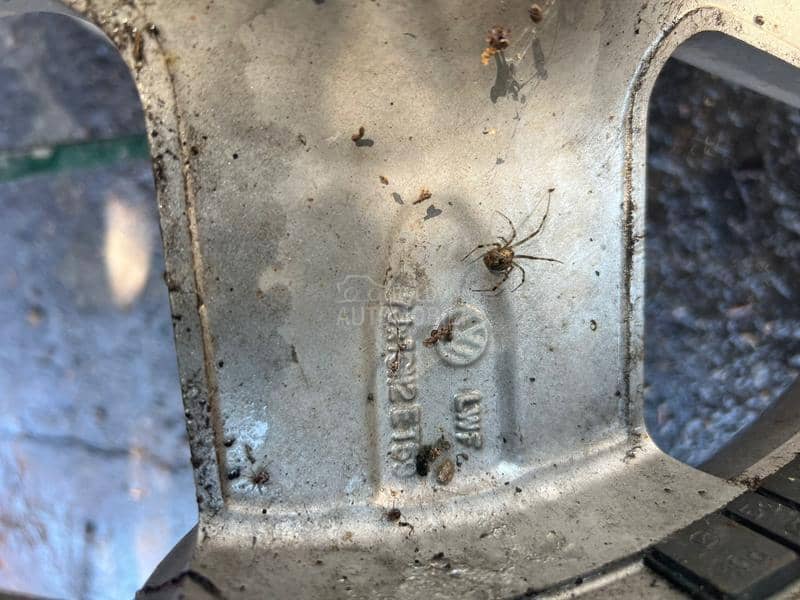 Ostalo 215/65 R16 Letnja