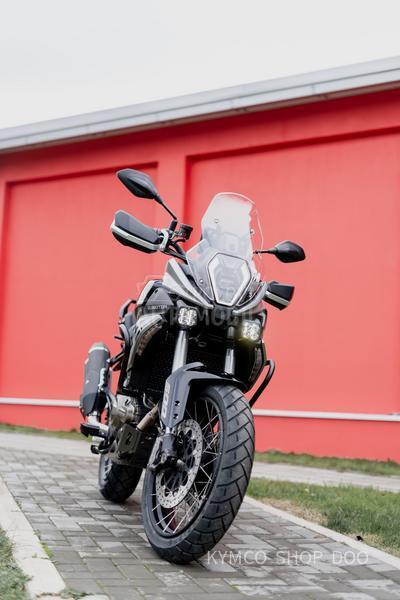 QJMOTOR 600 SX POKLON KOFER