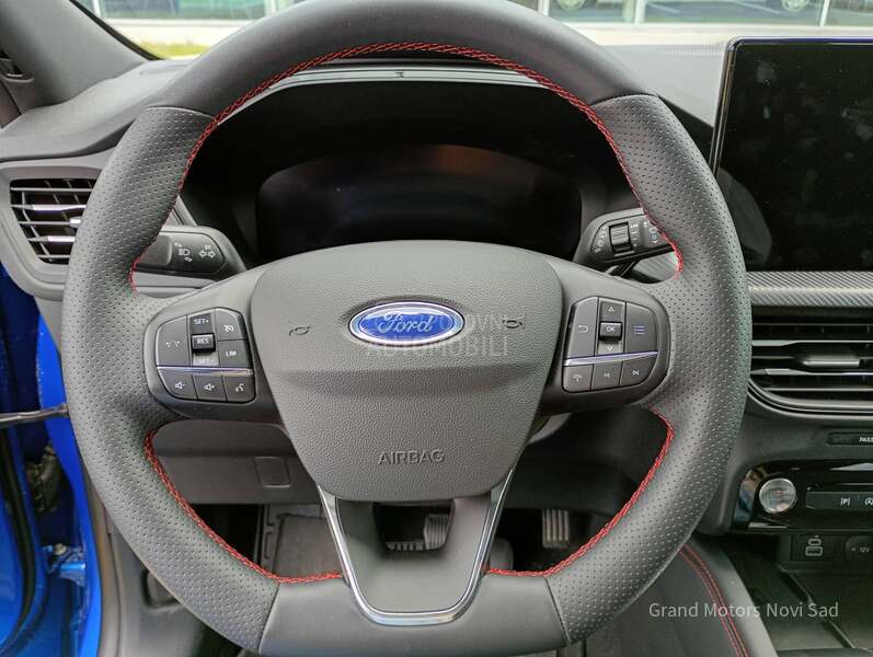 Ford Kuga ST Line
