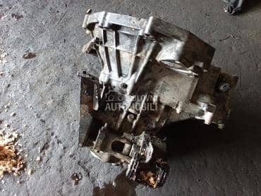 Menjac. 1,8 16v za Land Rover Freelander za 2004. god.