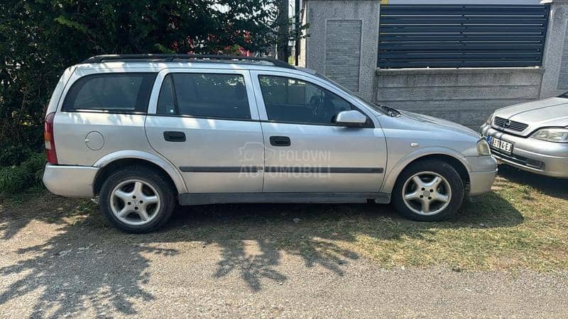 Opel Astra G 2002. god. -  kompletan auto u delovima