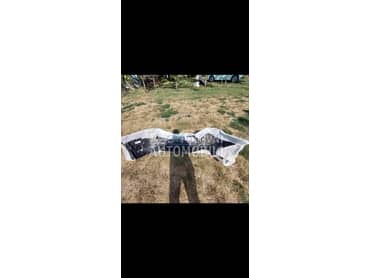 branik za Mercedes Benz A Klasa od 2018. do 2023. god.