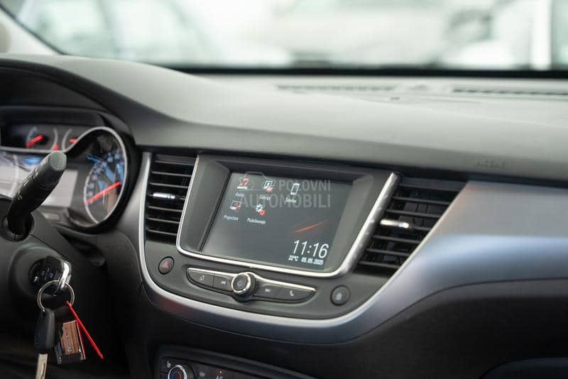 Opel Crossland X  Pano/kam/gr.s/131hp