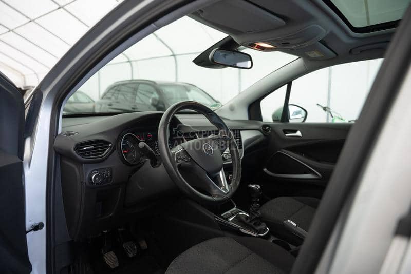 Opel Crossland X  Pano/kam/gr.s/131hp