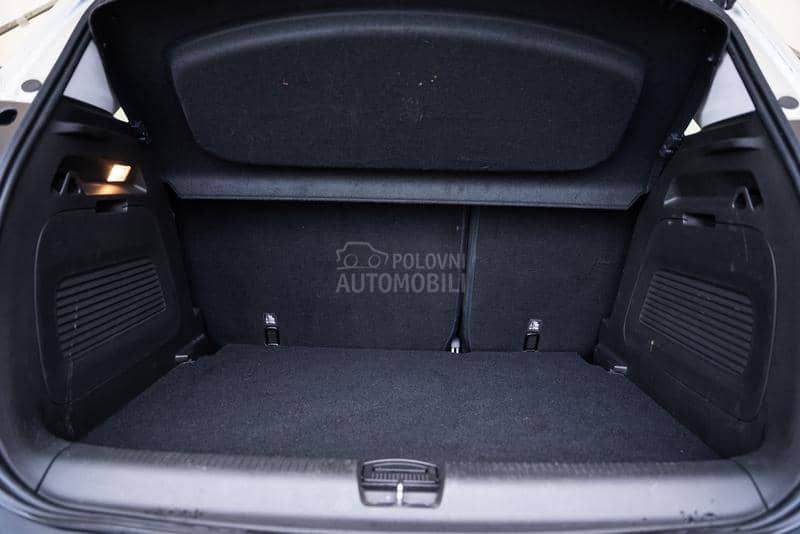 Opel Crossland X  Pano/kam/gr.s/131hp