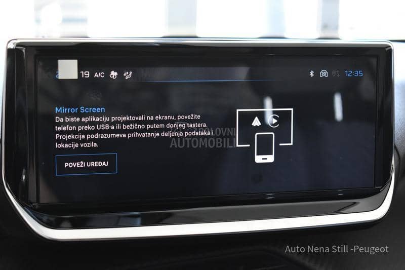 Peugeot 2008 1.2 Allure AT8