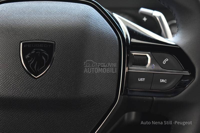 Peugeot 2008 1.2 Allure AT8