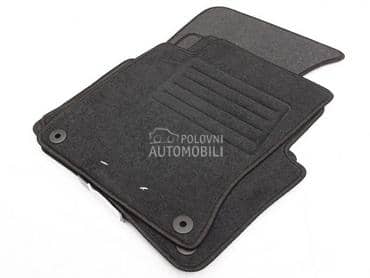 Petex tepih patosnice short za Audi A8 od 2002. do 2009. god.